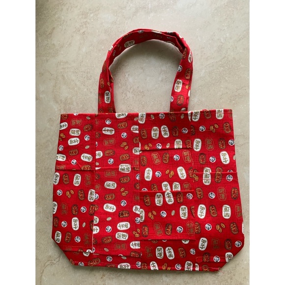 Handmade Red Hand Tote With Chinese Characters for Money & Luck - Picture 1 of 2